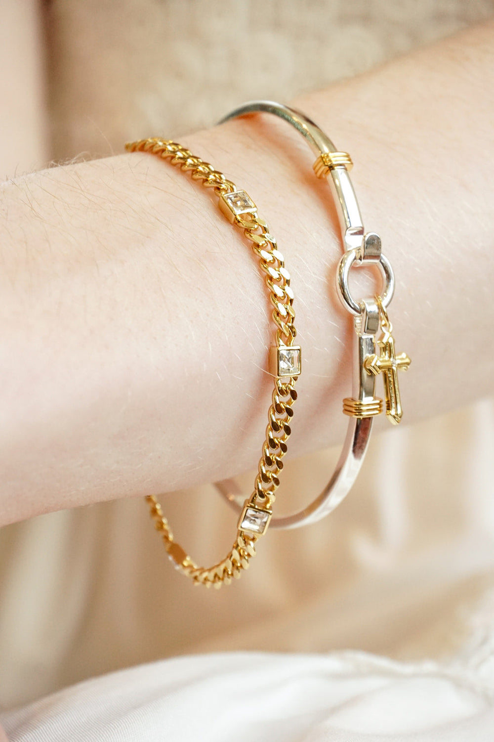 Cross Clip Bangle Two Tone | Alex and Ani