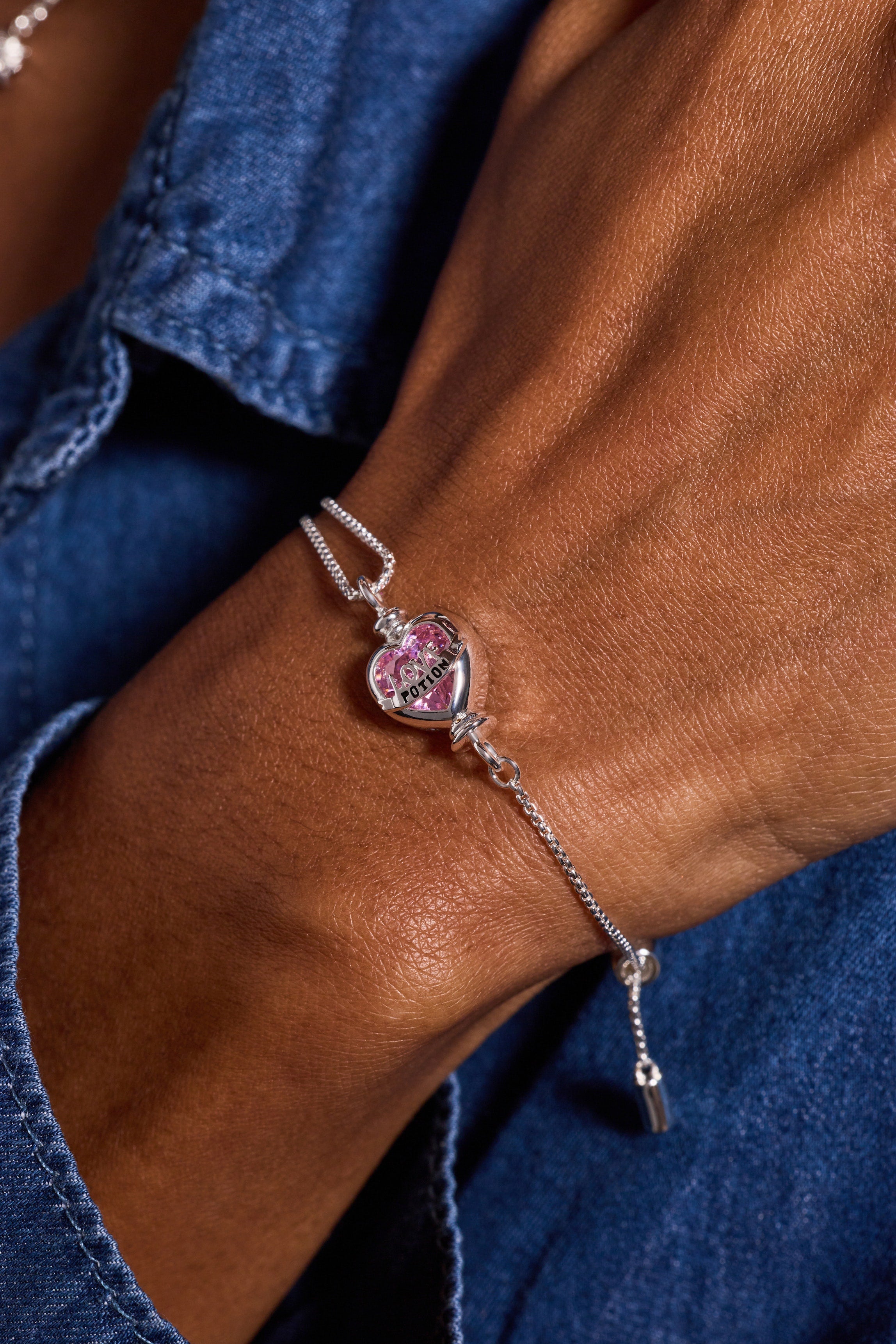 Harry Potter™ Love Potion Crystal Pull Chain Bracelet Silver | Alex and Ani