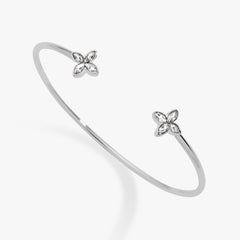 Crystal Logo Star Flex Cuff Silver | Alex and Ani