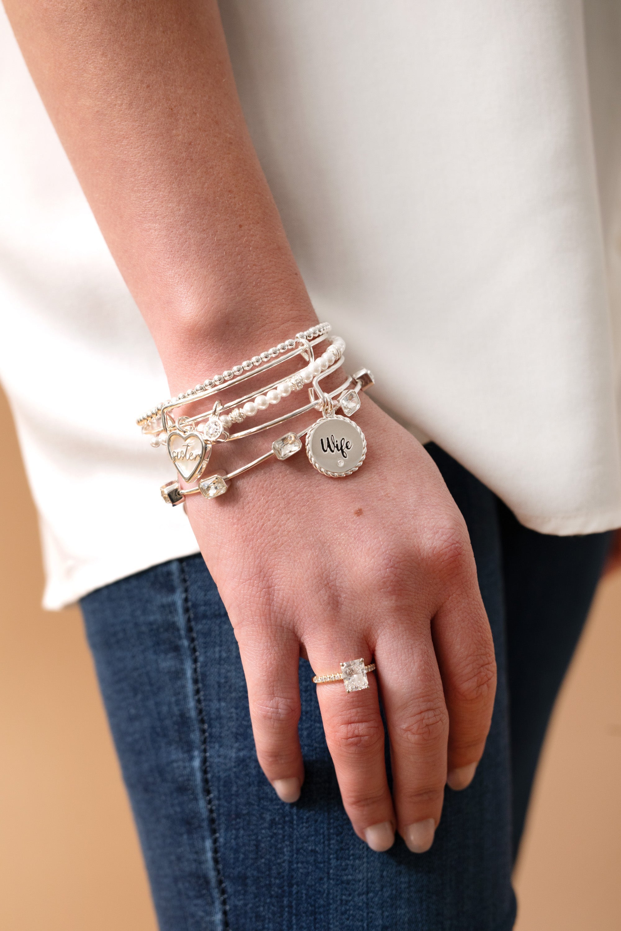 Dot Beaded Bracelet Silver | Alex and Ani