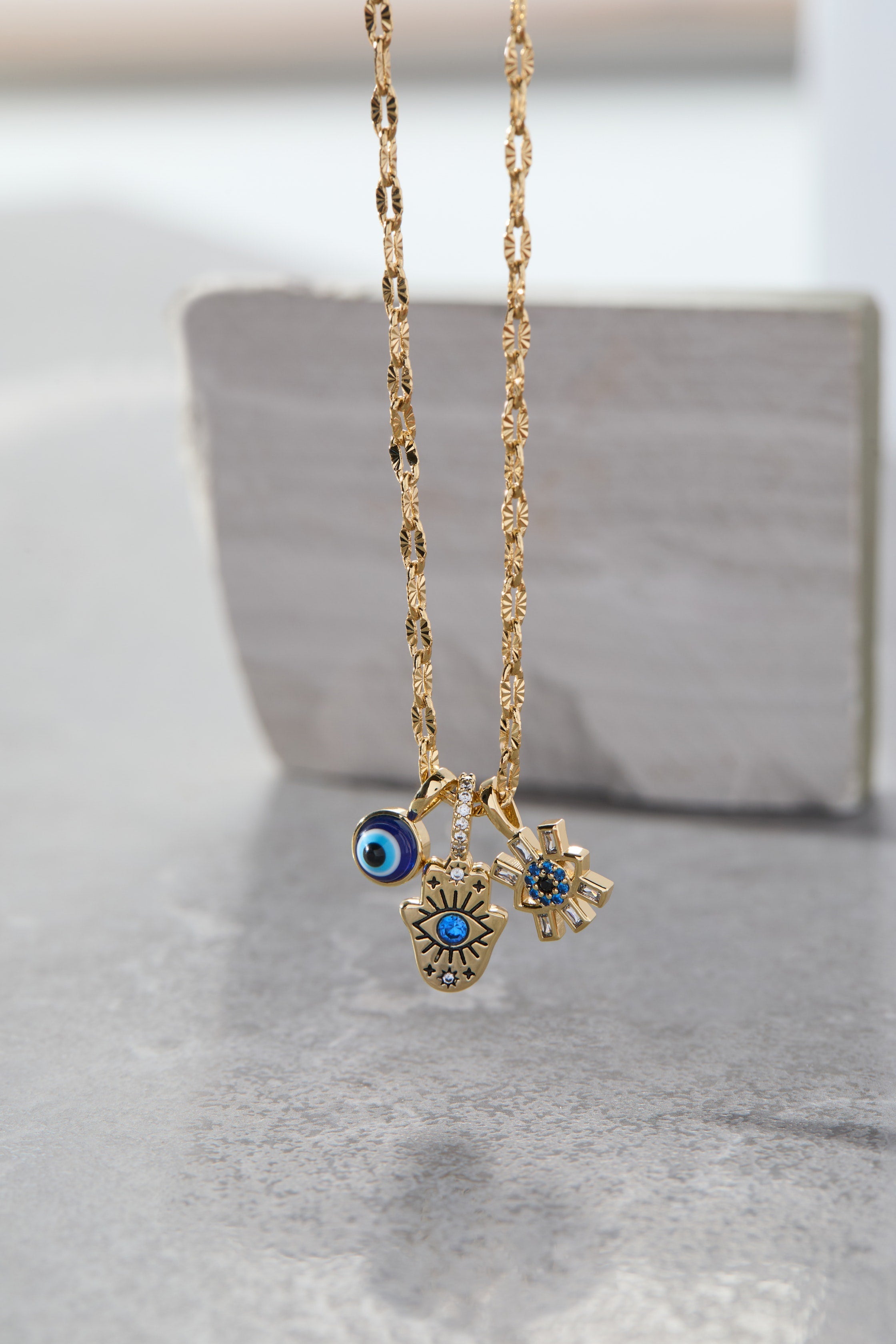 SOM - Evil Eye Triple Charm Necklace Gold | Alex and Ani