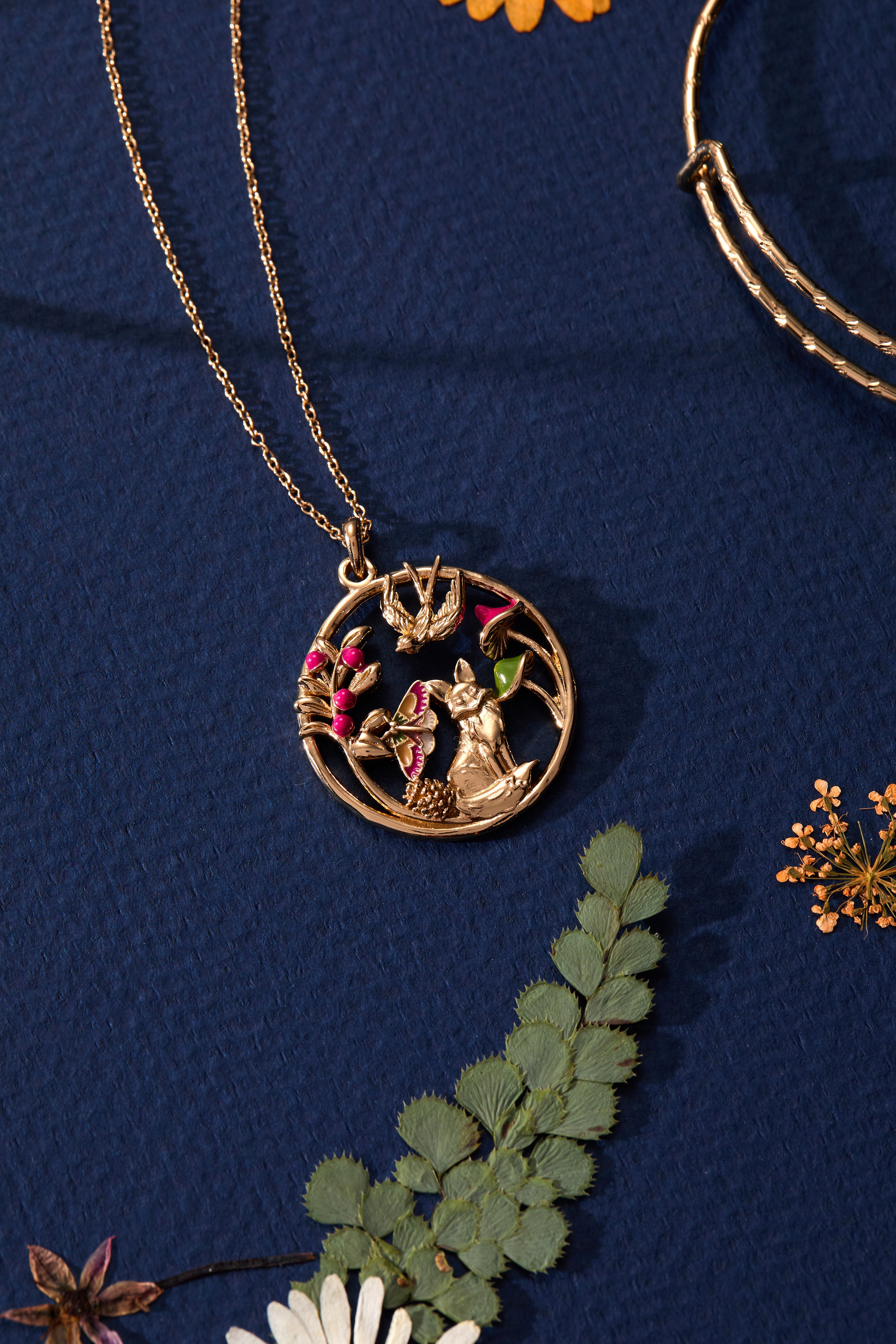 Mixed Woodland Pendant Necklace Gold | Alex and Ani