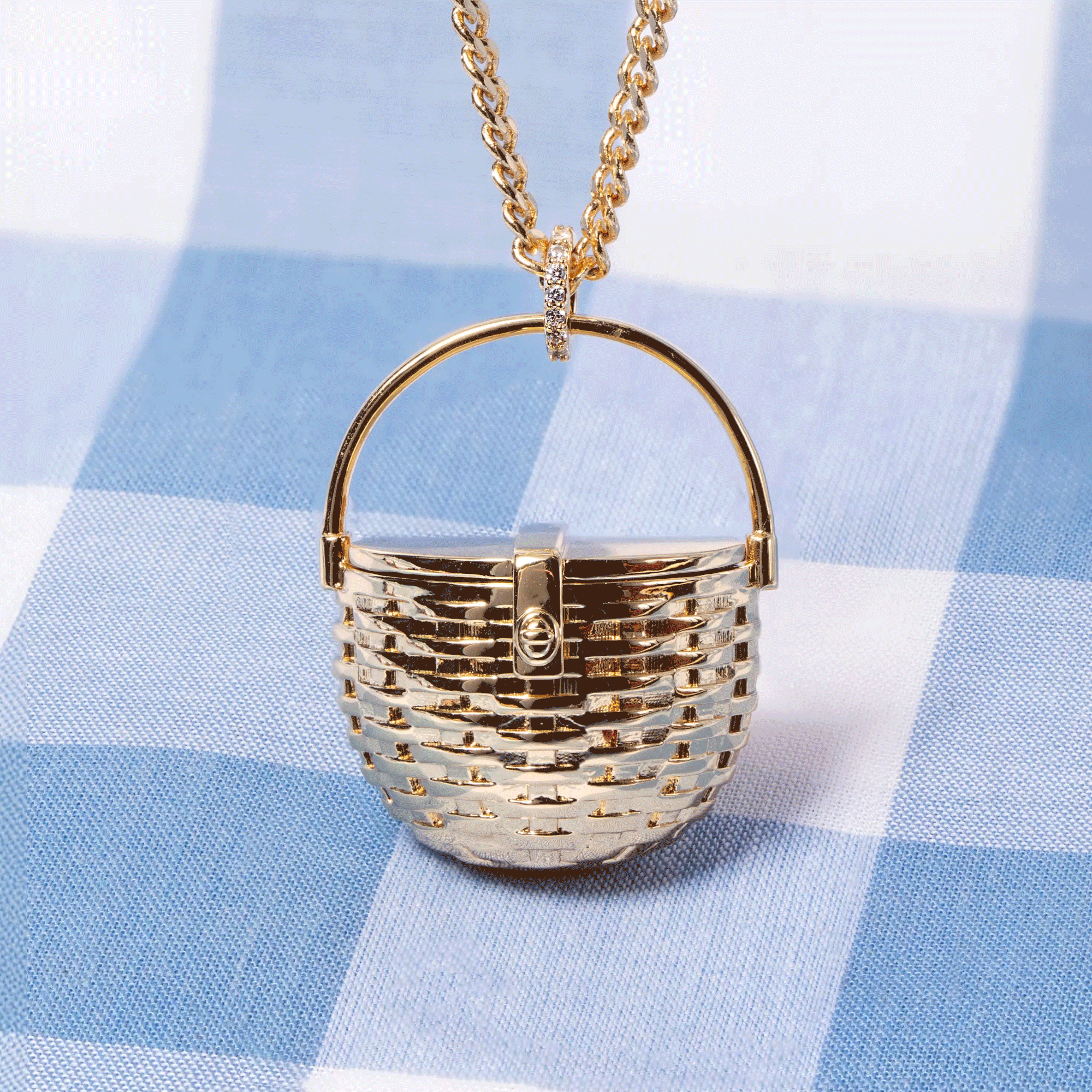 Picnic Basket Pendant Gold | Alex and Ani