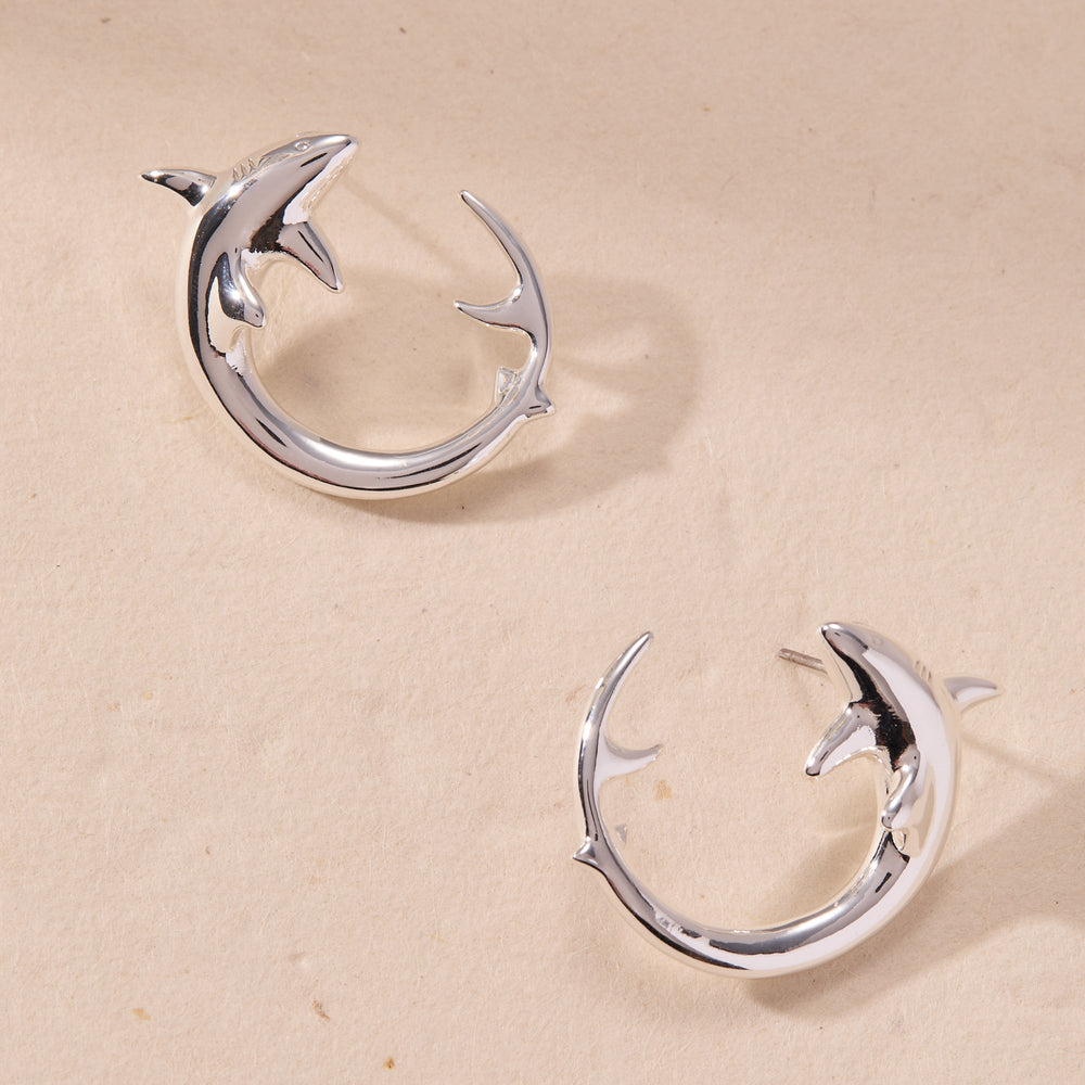 Shark Hoop Earring Silver | Alex and Ani