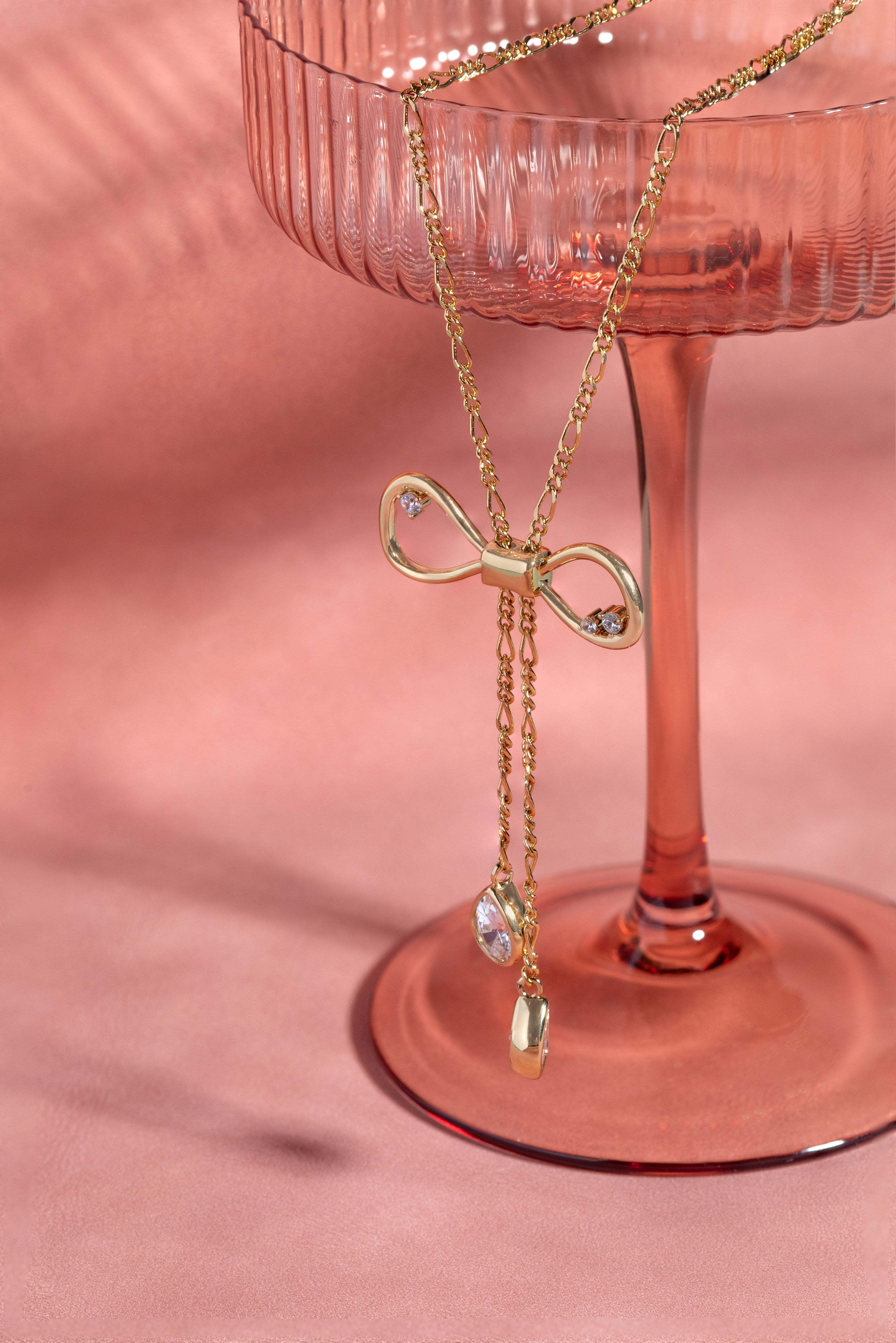 Coquette Bow Necklace Shiny Gold | Alex and Ani