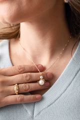 Snowwoman Necklace Shiny Gold | Alex and Ani