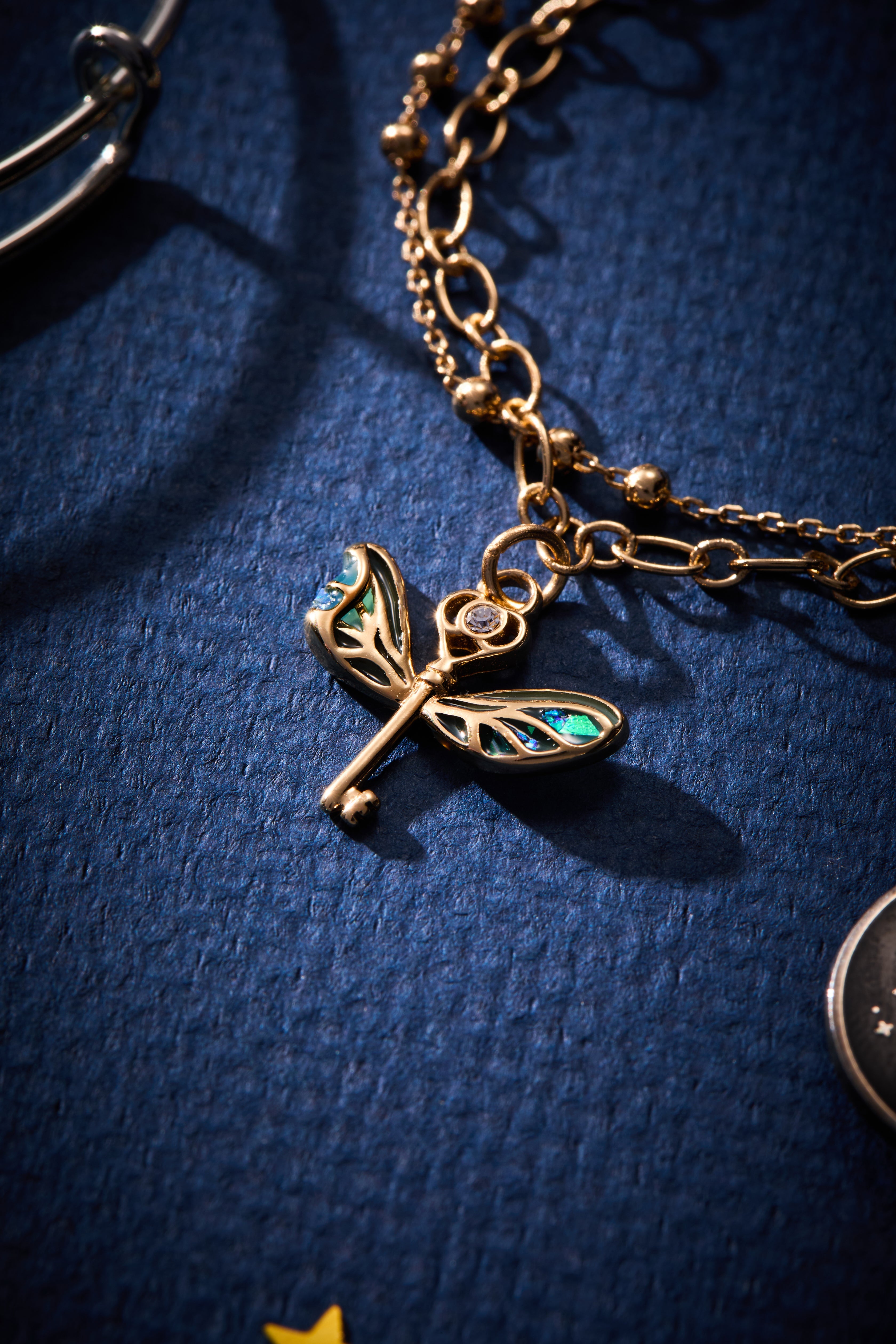 Harry Potter, Flying Keys Adjustable Bracelet Gold | Alex and Ani