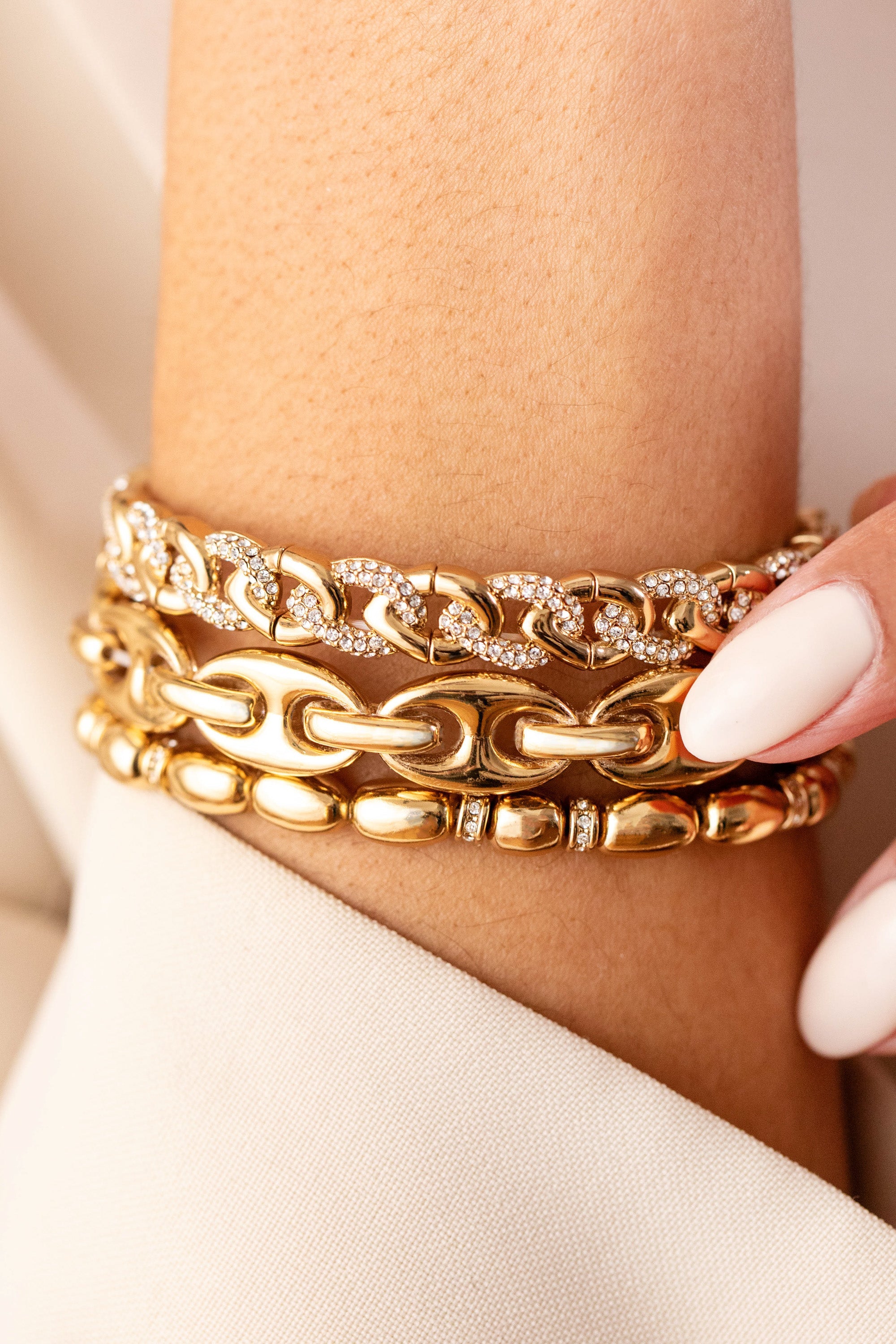 Pave Curb Chain Stretch Bracelet Gold | Alex and Ani